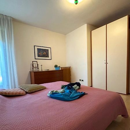 Residenza Porta Del Mare Lägenhet Lignano Sabbiadoro Exteriör bild