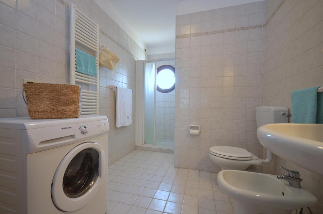 Residenza Porta Del Mare Lägenhet Lignano Sabbiadoro Exteriör bild